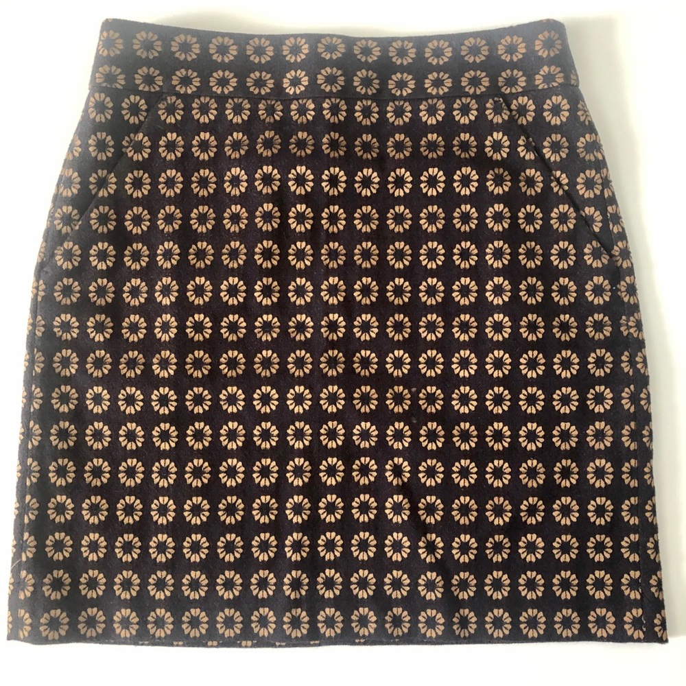 LOFT brown skirt